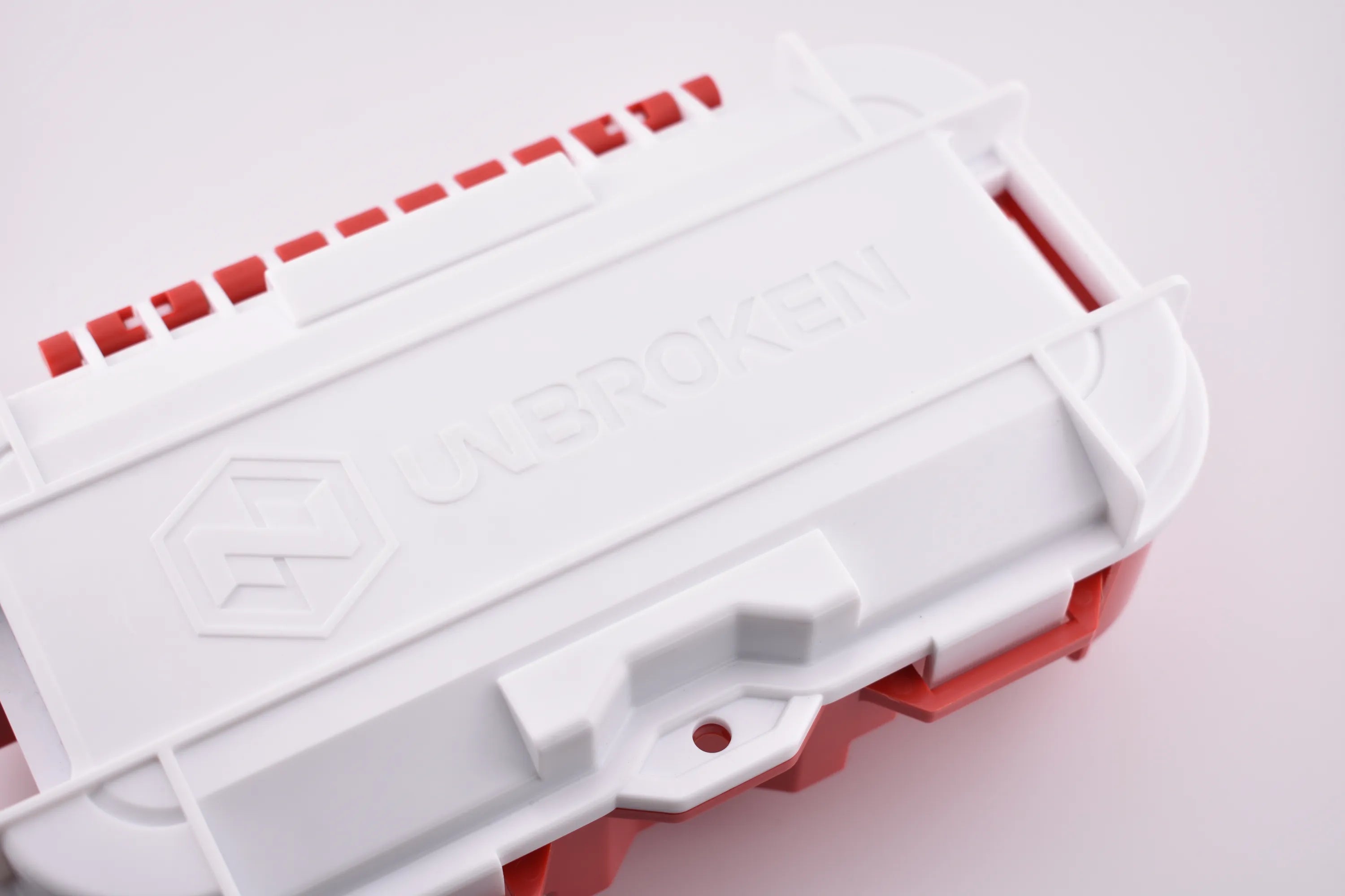 Tapa UNBROKEN: One