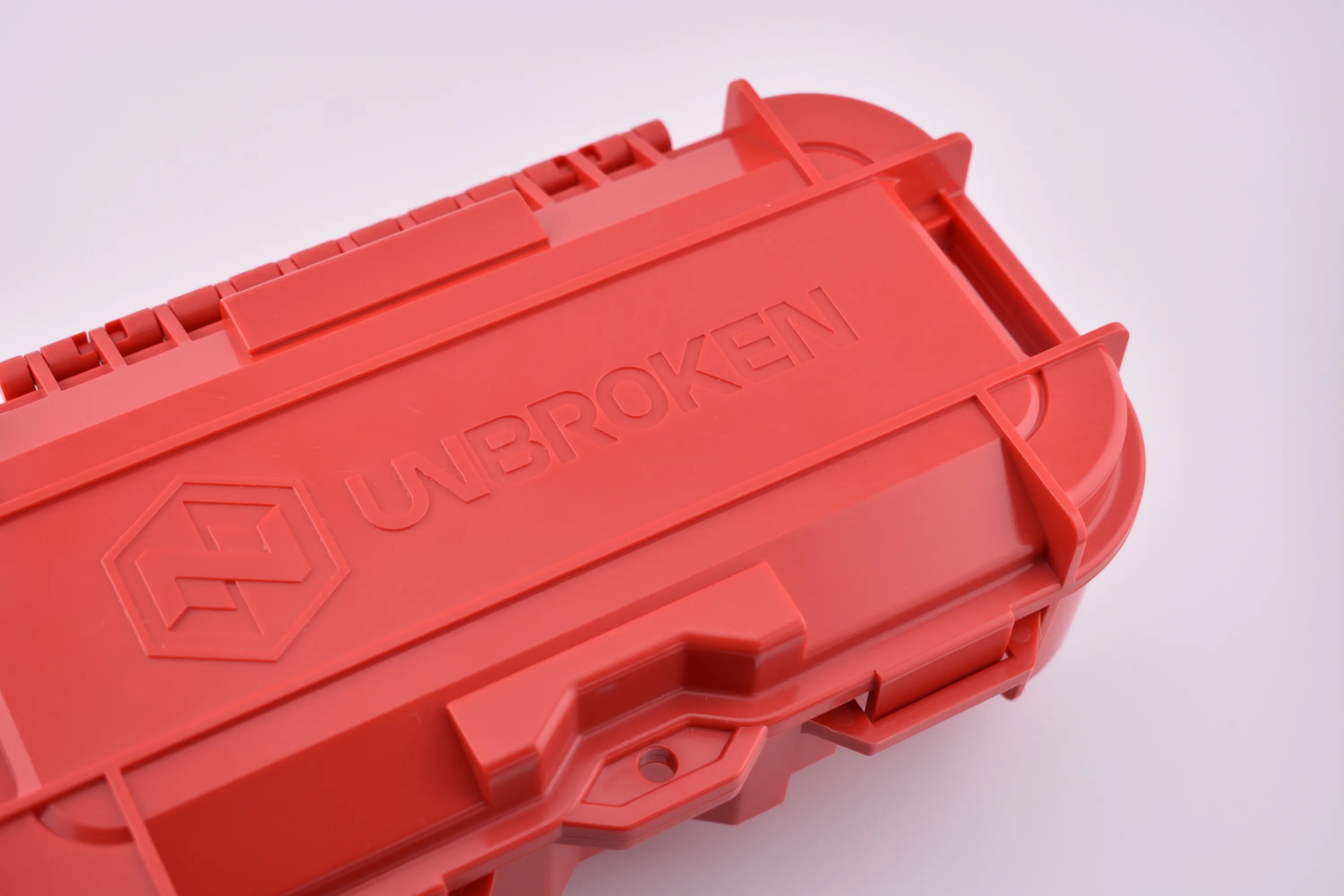 Tapa UNBROKEN: One