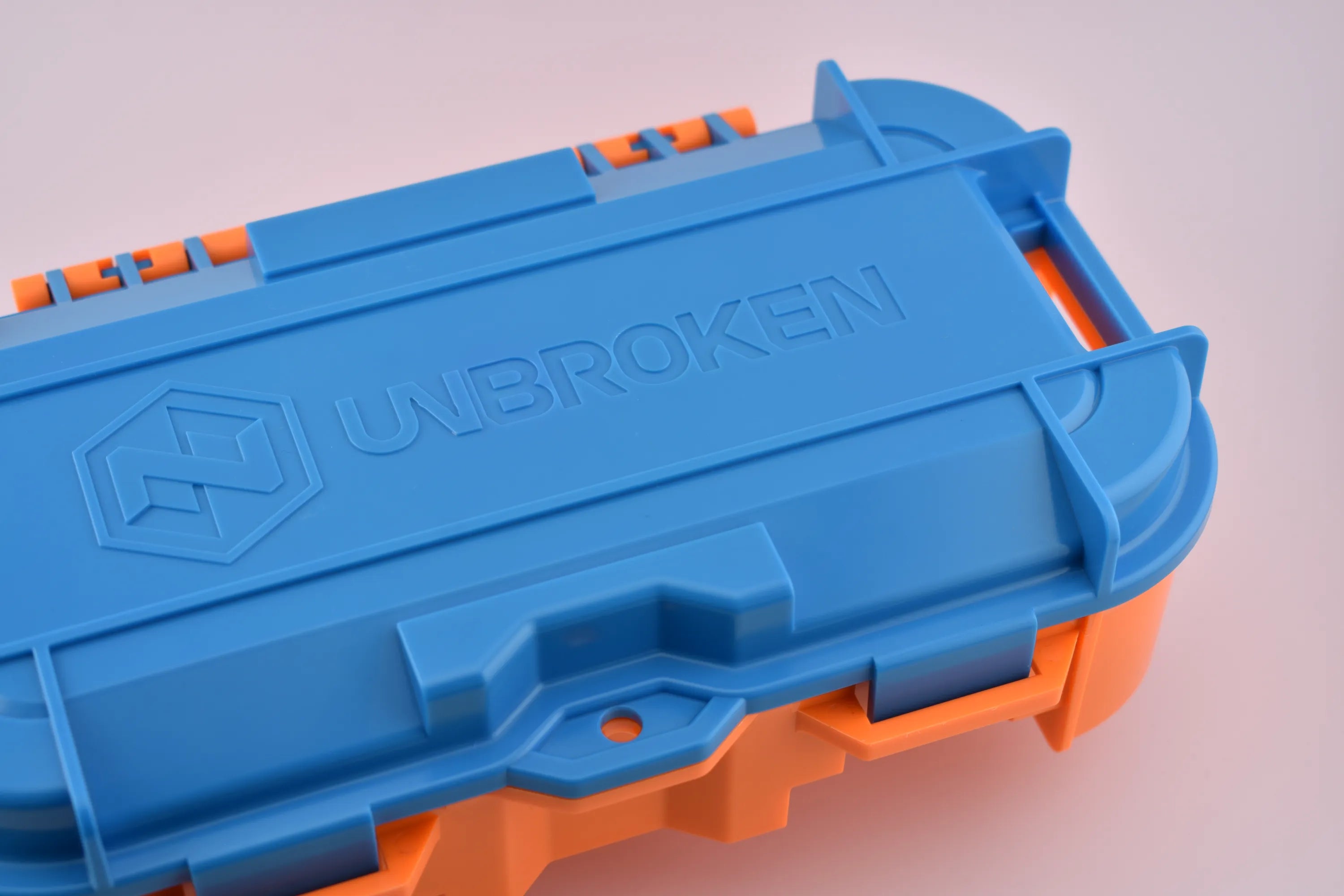 Tapa UNBROKEN: One